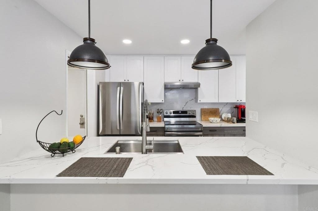 2348 LA Costa Ave Unit 202, Carlsbad