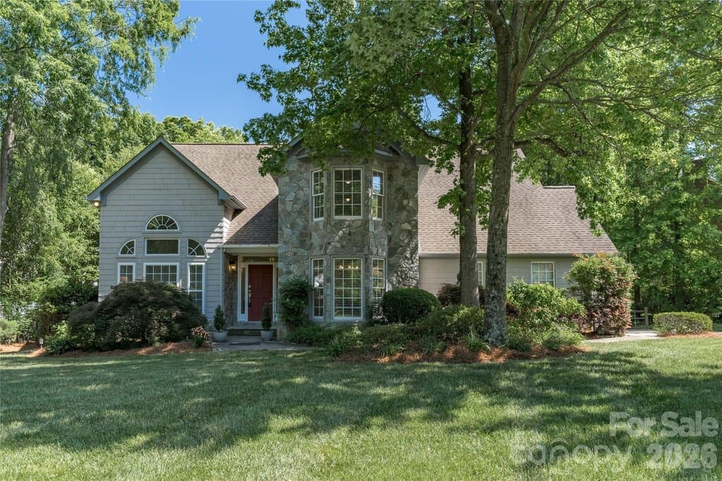 21121 Blakely Shores Dr, Cornelius
