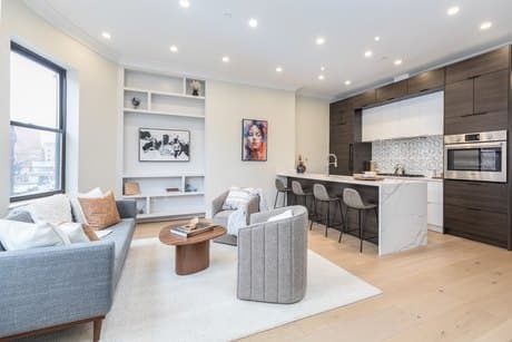 577 Massachusetts Ave Unit 3