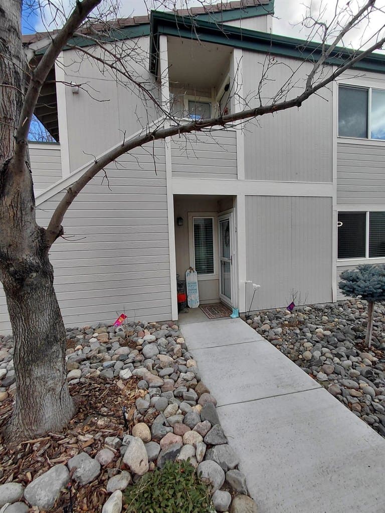 2625 Sunny Slope Dr Apt 2, Sparks