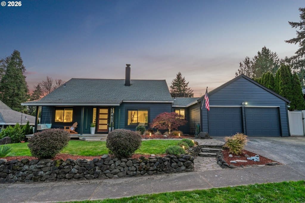 5465 NW Ridgemoor Ct, Portland