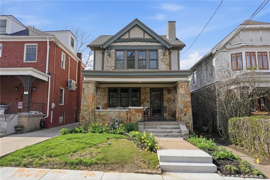 114 Carnegie Pl, Pittsburgh