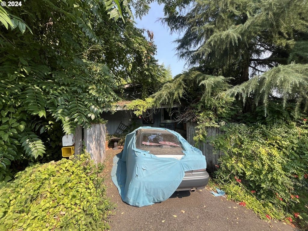 2315 5th Ave, West Linn