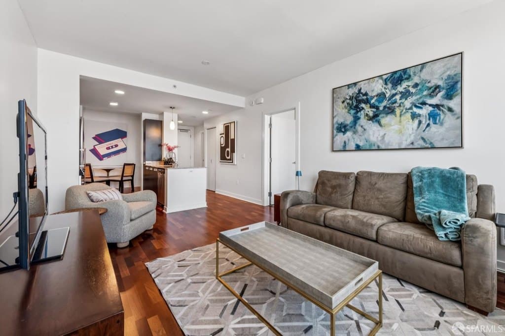 300 Berry St Unit 1307, San Francisco