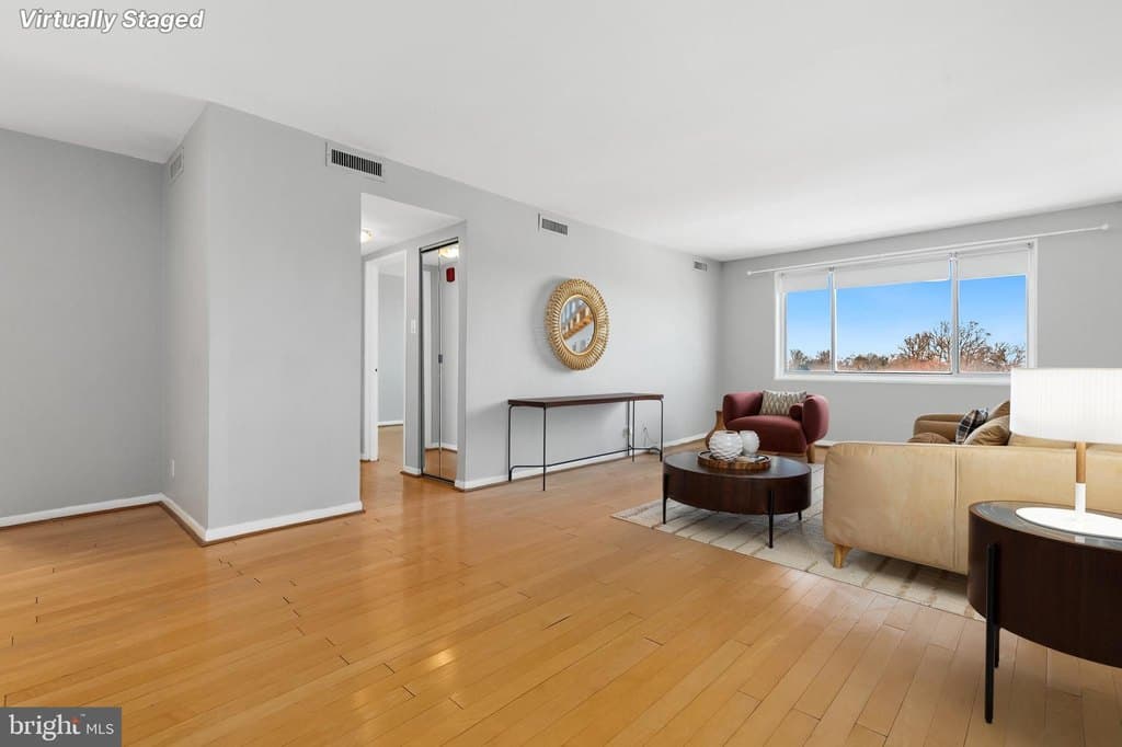 8315 N Brook Ln Unit 2-1004, Bethesda