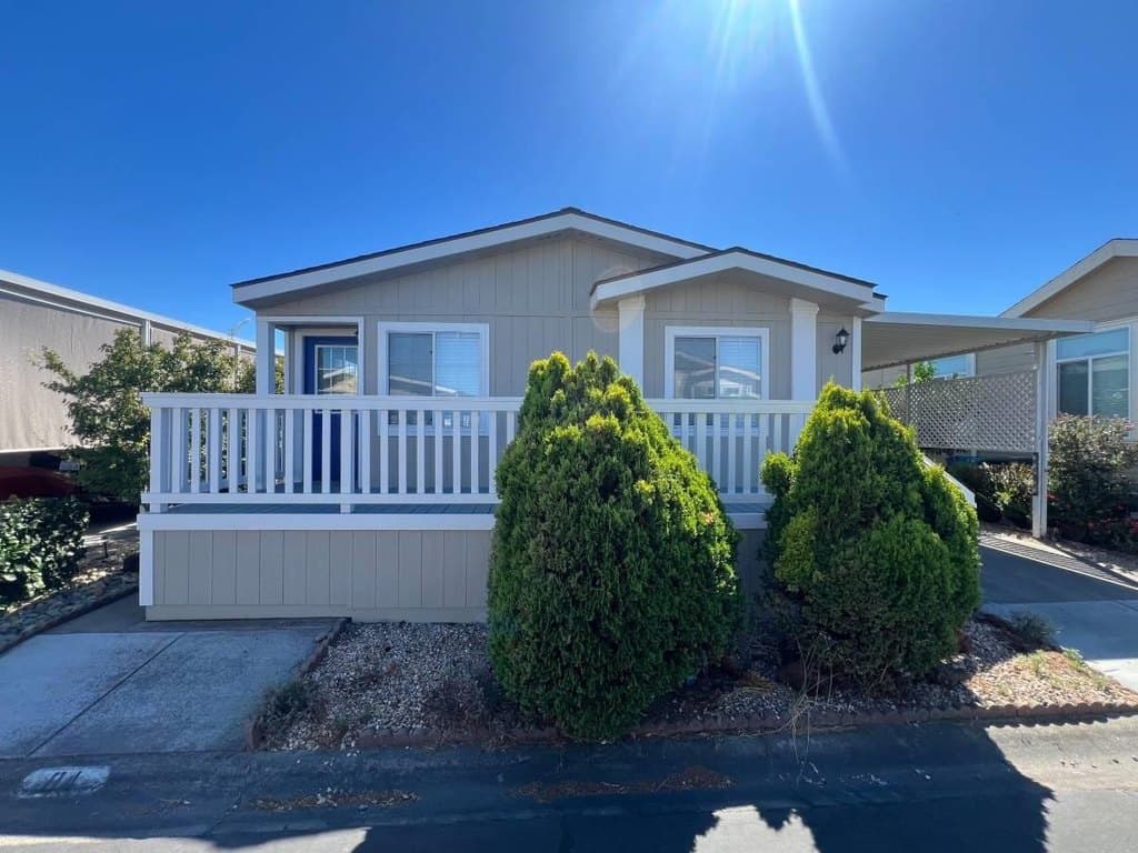 433 Sylvan Ave Spc 84, Mountain View