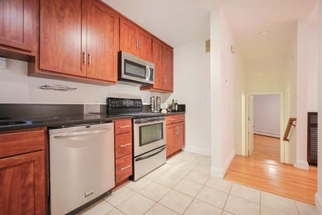 69 E Berkeley St Apt 1