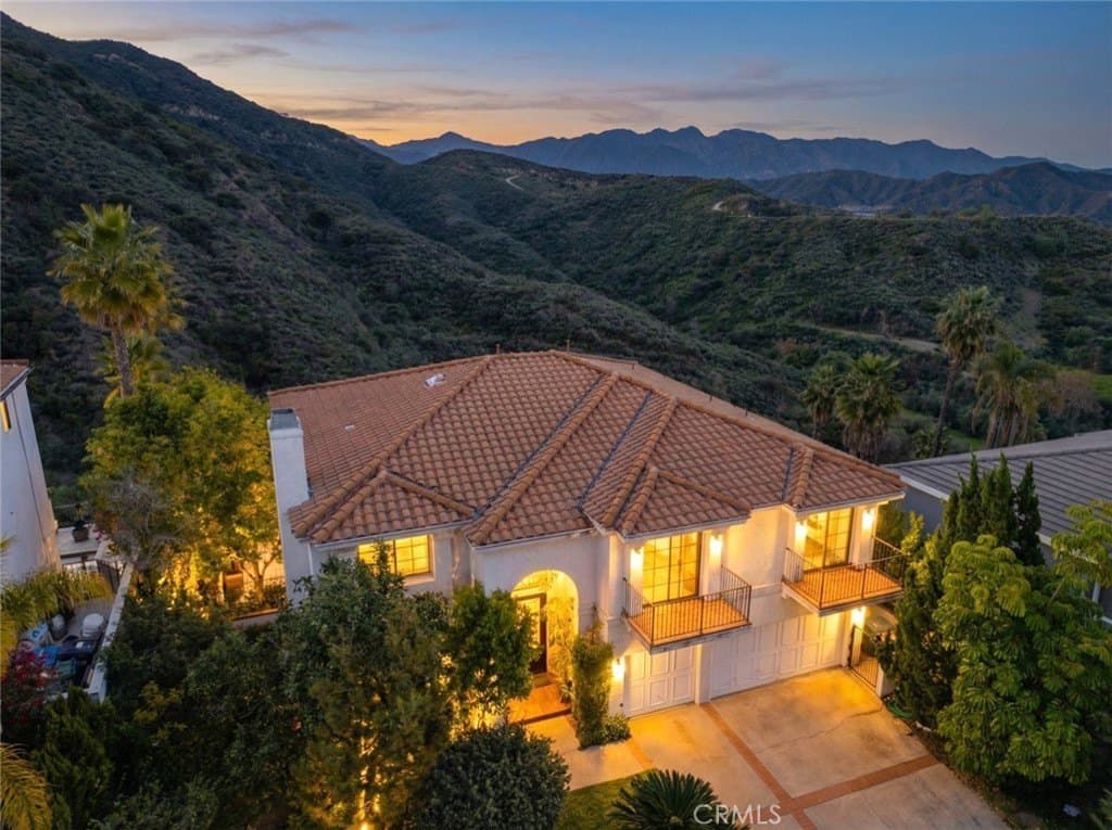 1978 Starvale Rd, Glendale