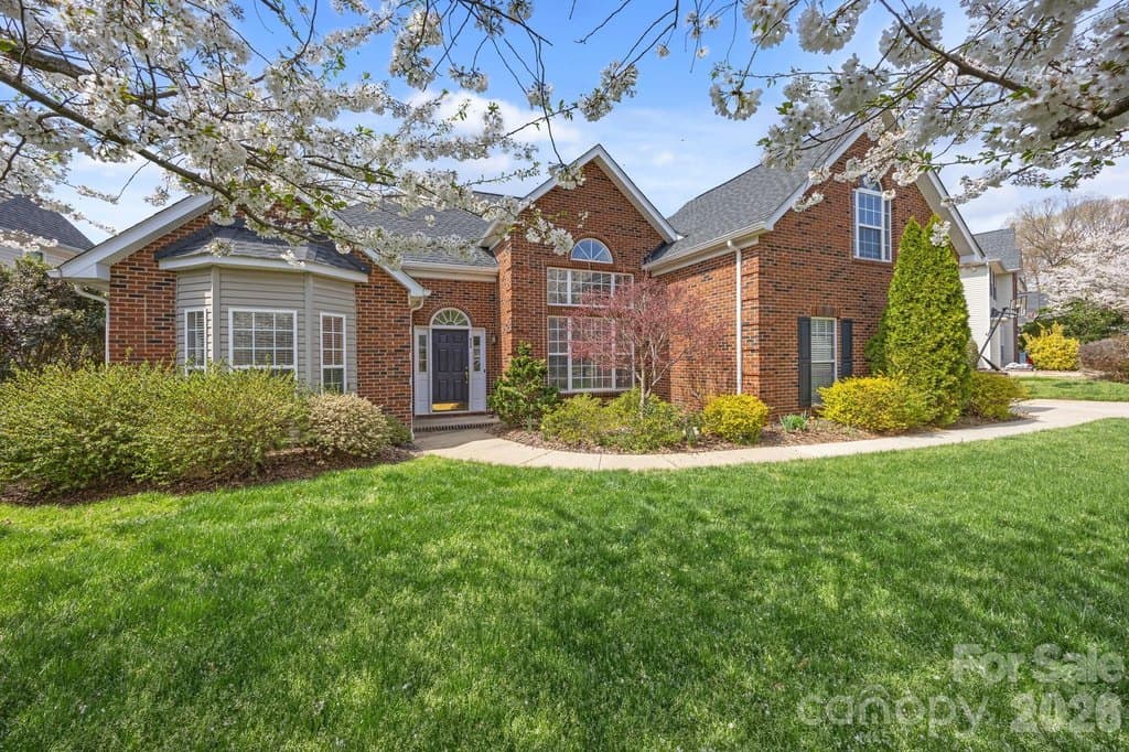 12507 Windward Oaks Dr, Huntersville
