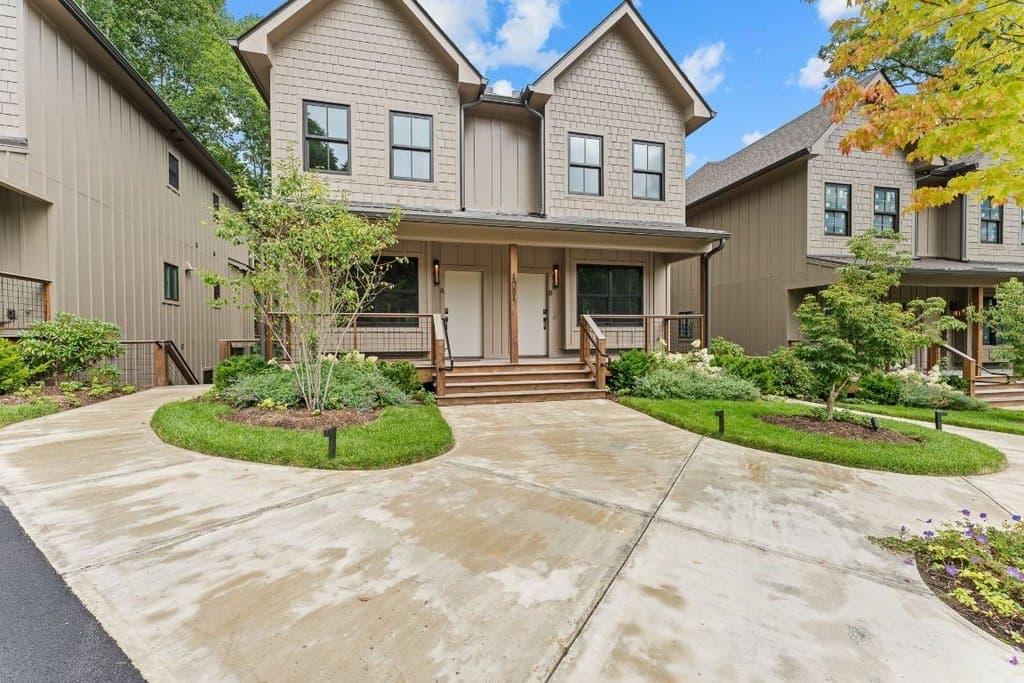 1081 Hicks Rd Unit B, Highlands