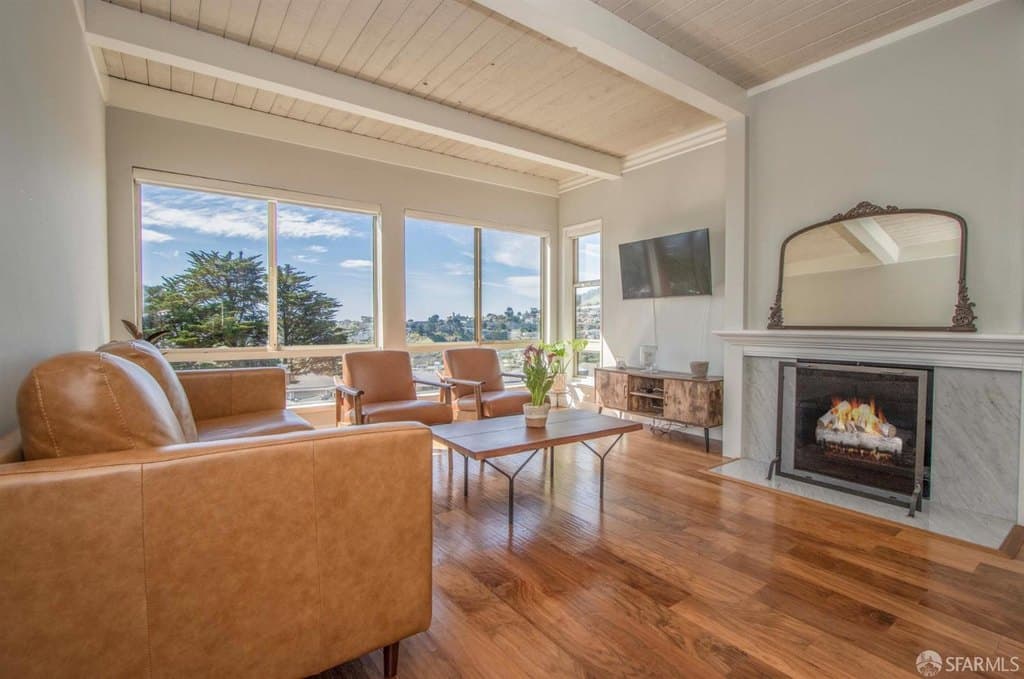 990 Duncan St Apt 302G, San Francisco