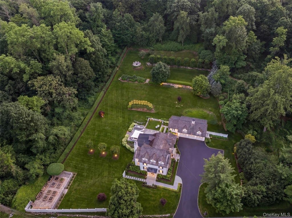 790 King St, Chappaqua