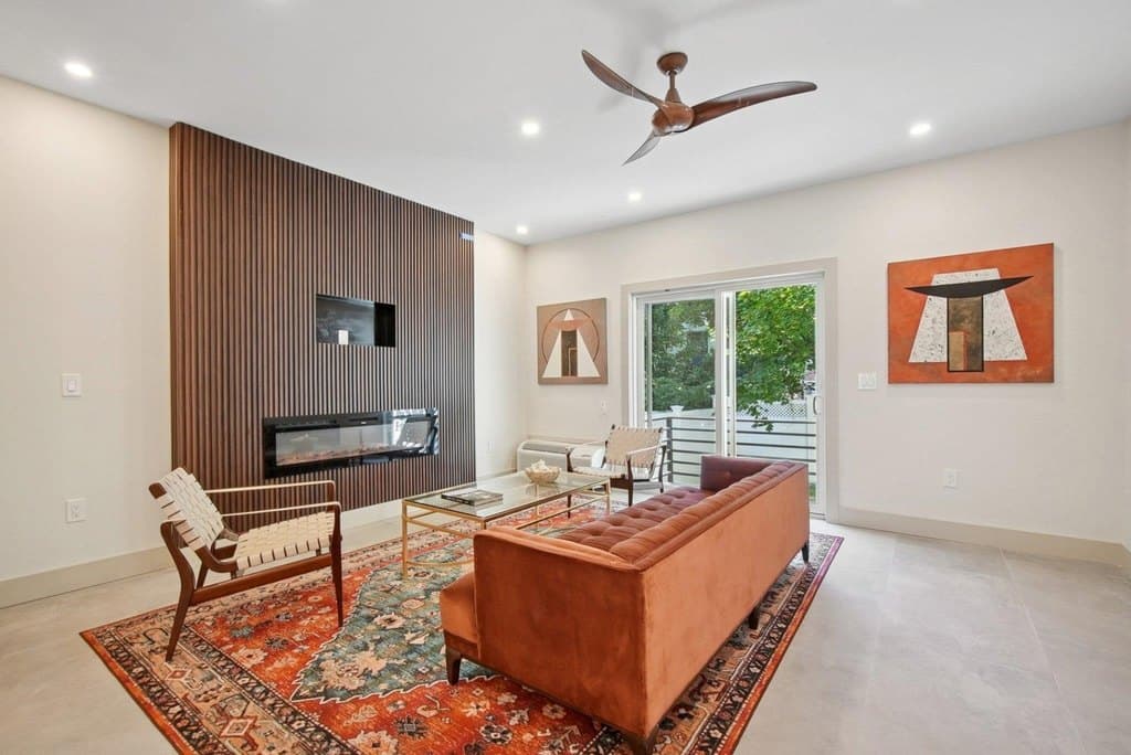 121 Clinton Ave, Jersey City