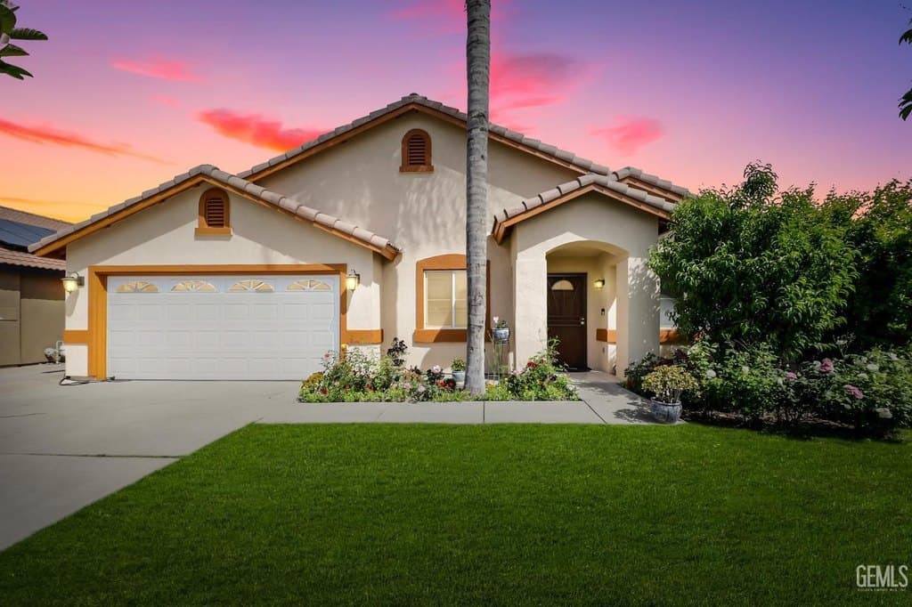 5918 Foss Ridge Ct, Bakersfield