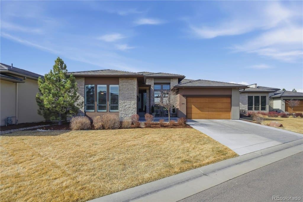 1198 Lost Elk Loop, Castle Rock