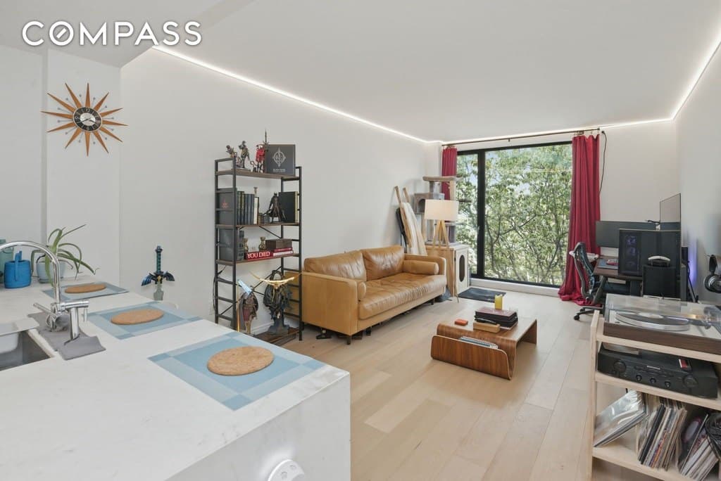 37-14 34th St Unit N3