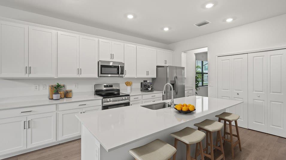 5172 Sugarwood Dr, Naples