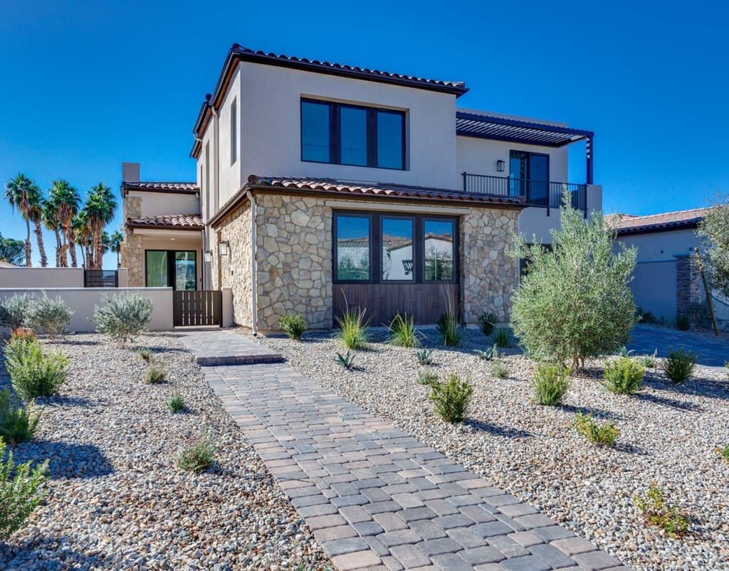45 Bellissima Lago Ct, Henderson