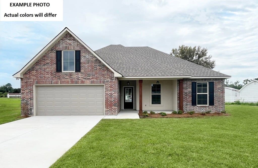 201 Hidden Meadows Dr, Lafayette