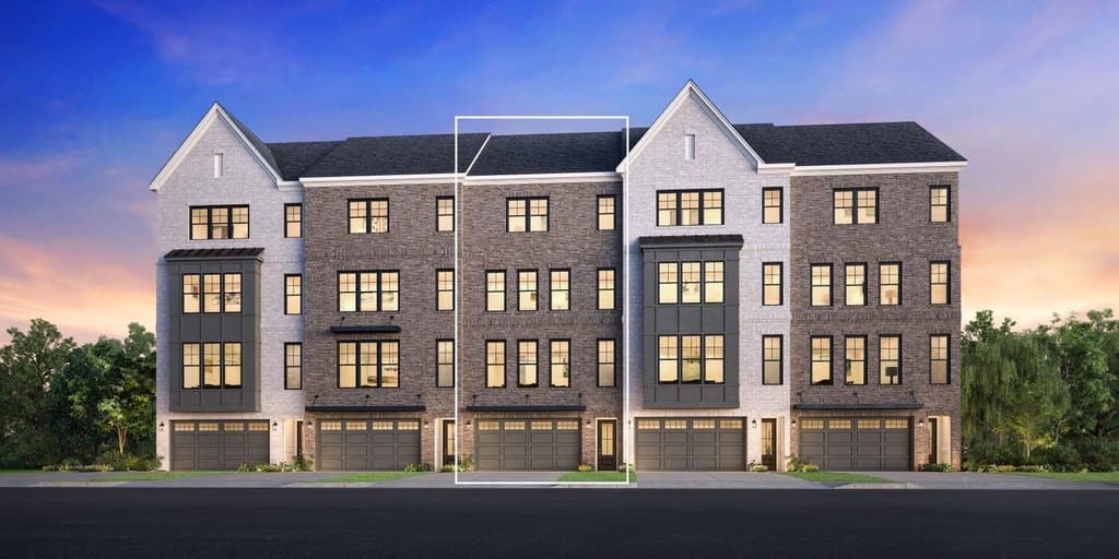 1131 Panorama Dr NE, Brookhaven