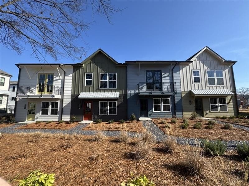 1405 Cozy Cir SE, Atlanta