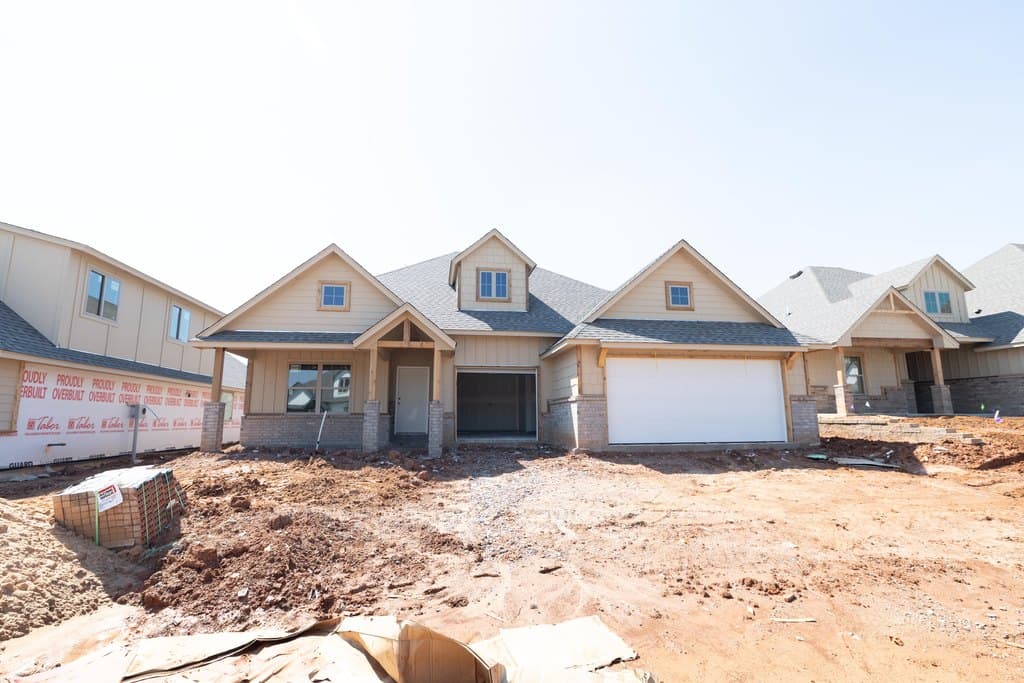 2224 NW 171st St, Edmond