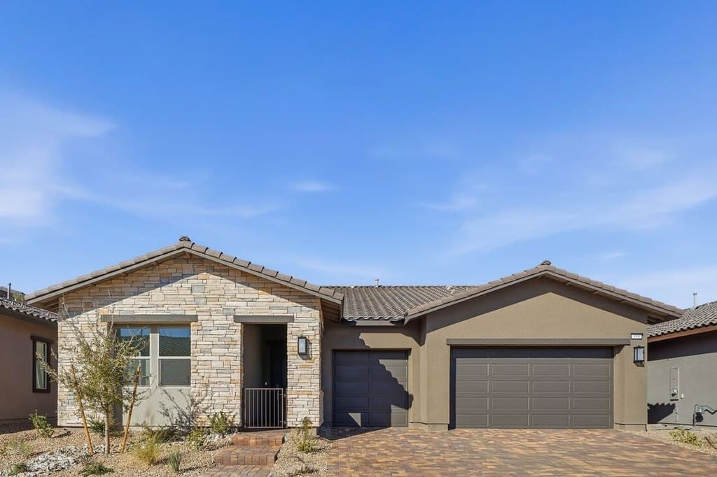 374 Tigullio Ave, Henderson