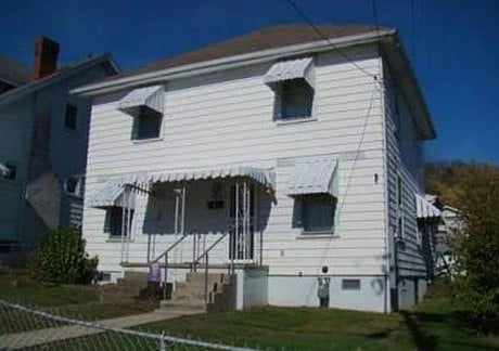 1228 Frame St