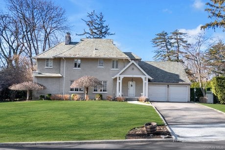 10 Clover Dr
