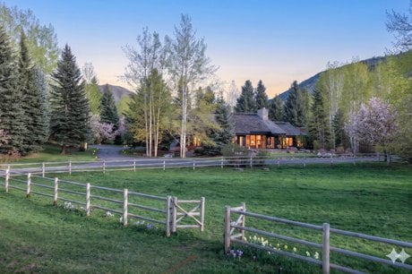 419 Juniper Rd