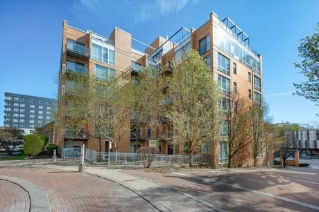 1740 Oak Ave Unit 803