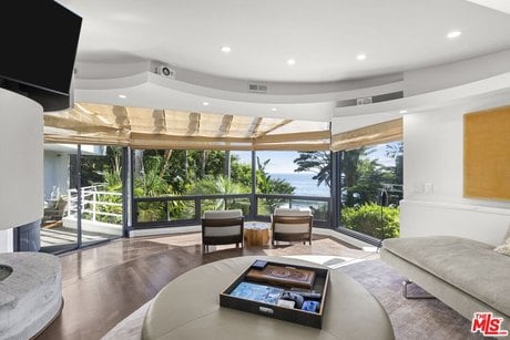 31833 Sea Level Dr