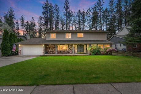3973 W Fairway Dr