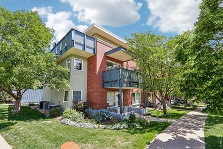 4730 Holiday Dr Unit 201