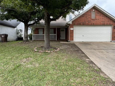 2623 Eastwood Ln