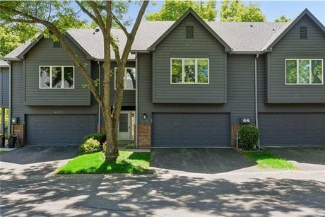 2228 Sherwood Ct