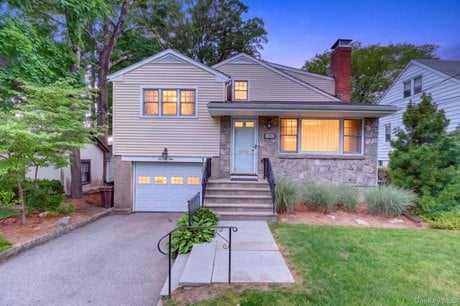71 Ewart St