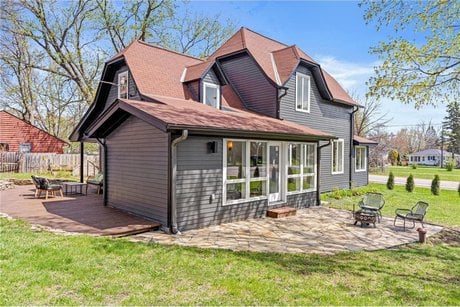 1395 Brown Rd S