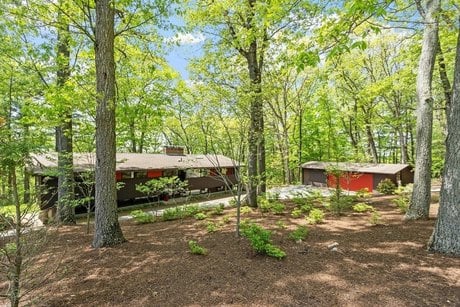 518 Annursnac Hill Rd