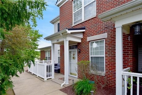 108 Sonie Dr