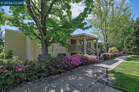 2000 Golden Rain Rd Apt 2