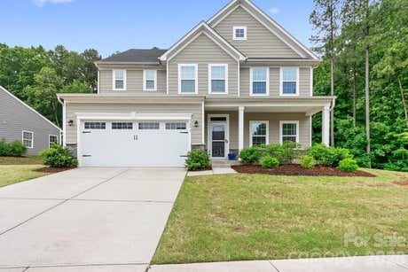 9233 Hollow Bend Dr