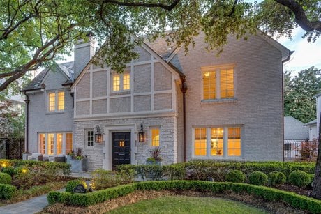 4429 Beverly Dr