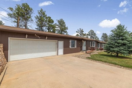 5440 Hidden Valley Ln