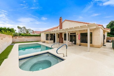 53 San Simeon Pl