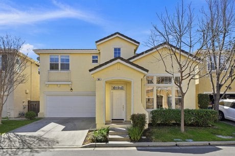 365 Shelby Dr