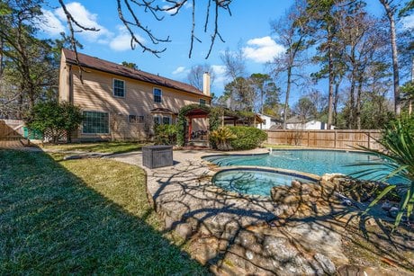 30 Eagle Rock Pl