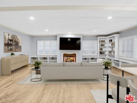 277 S Spalding Dr Unit 102