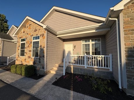 149 Townhouse Ln Unit A2
