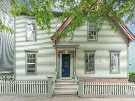 181 Williams St